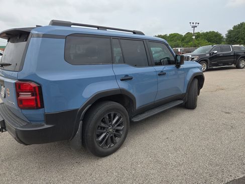 Used 2025 Toyota Land Cruiser AWD/4WD image 12