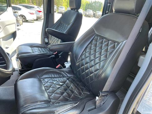 Used 2018 Ford Transit 250 148 Medium Roof image 26