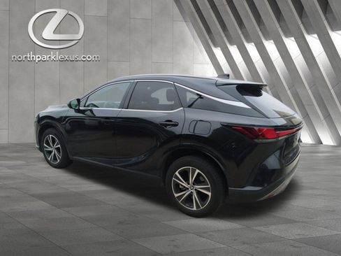 Certified 2025 Lexus RX 350 Premium w/ Convenience Package FWD image 2