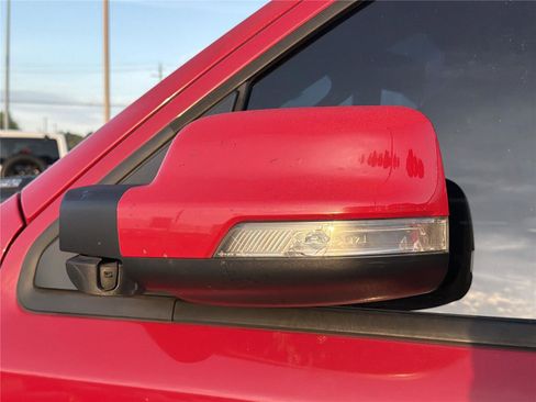 Used 2019 RAM 1500 Laramie w/ Sport Appearance Package image 8