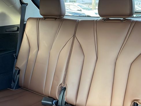 Used 2023 Acura MDX SH-AWD w/ Technology Package image 23