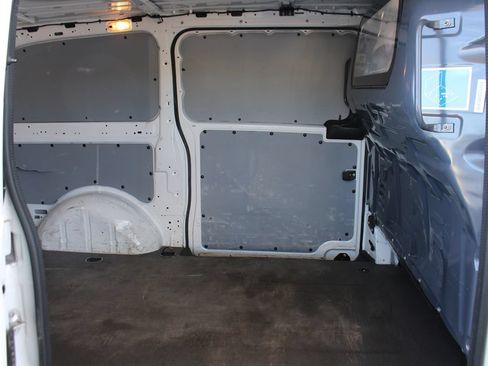 Used 2022 Mercedes-Benz Metris image 36