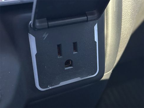 Used 2024 Chevrolet Silverado 1500 Custom Trail Boss image 33