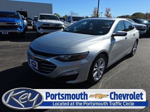 Used 2022 Chevrolet Malibu LT image 1