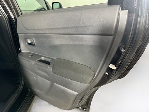 Used 2025 Mitsubishi Outlander Sport ES image 27