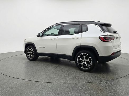 Used 2025 Jeep Compass Limited AWD/4WD image 6