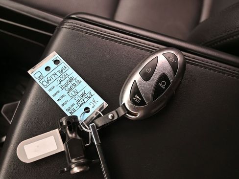 Used 2024 Hyundai Santa Fe Limited image 22