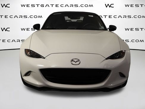 Used 2019 MAZDA MX-5 Miata Club w/ I-ACTIVSENSE Club Package RWD image 8