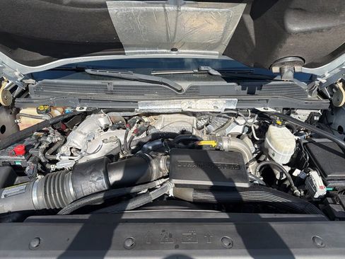 Used 2018 GMC Sierra 3500 Denali w/ Duramax Plus Package image 10