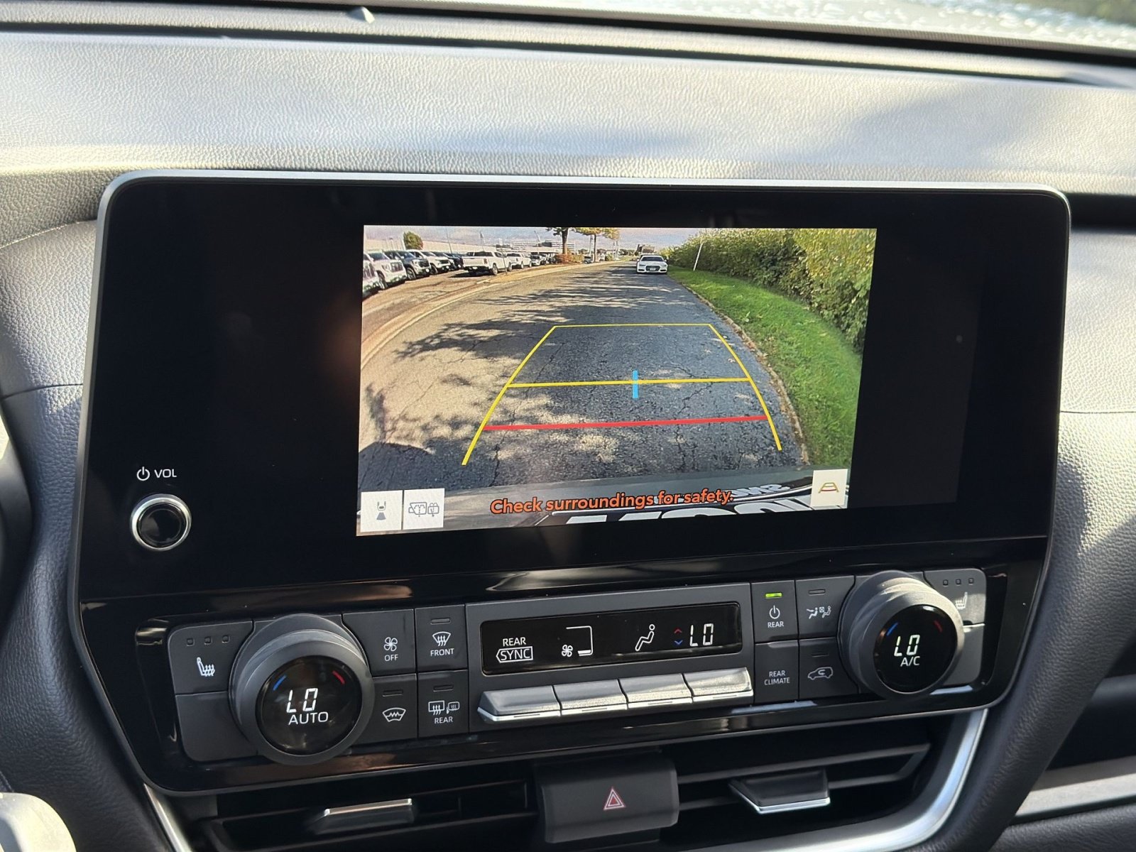 Used 2025 Toyota Grand Highlander AWD image 19
