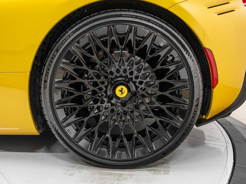 Used 2022 Ferrari SF90 Spider AWD/4WD image 15
