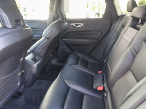 Used 2023 Volvo XC60 B5 Core w/ Climate Package image 19