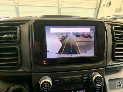 Used 2023 RAM ProMaster 2500 image 5