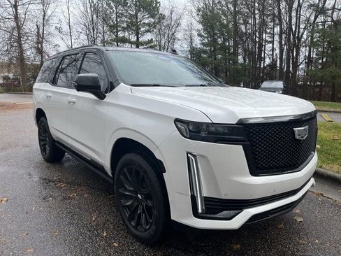 Used 2022 Cadillac Escalade Sport w/ Touring Package image 2