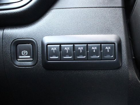 Used 2024 Chevrolet Silverado 3500 W/T w/ WT Convenience Package image 40