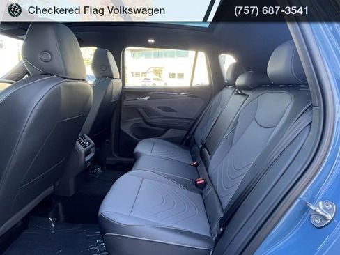 New 2026 Volkswagen Tiguan SE R-Line image 27