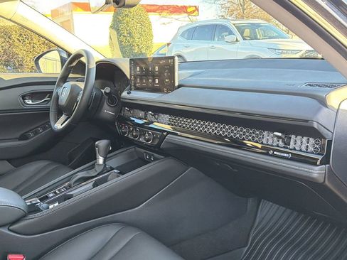 Used 2024 Honda Accord Touring image 20