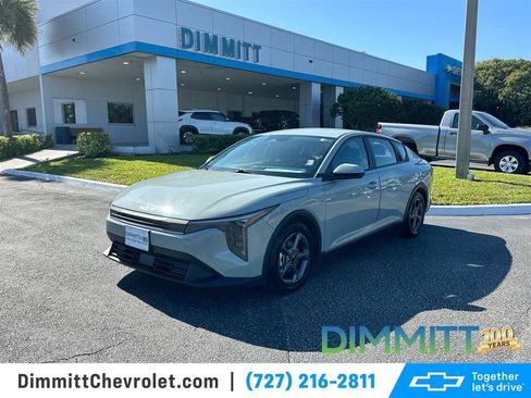Used 2025 Kia K4 FWD image 1