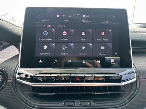 Used 2024 Jeep Compass Trailhawk image 39