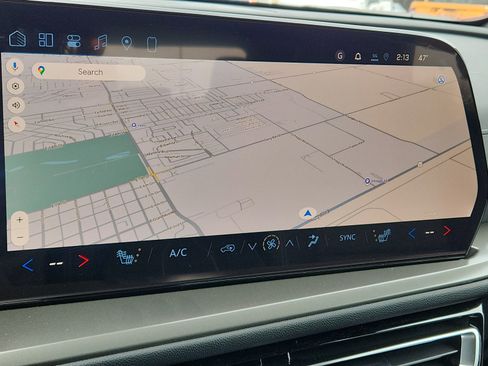 New 2026 Chevrolet Traverse LT w/ Midnight/Sport Edition image 16