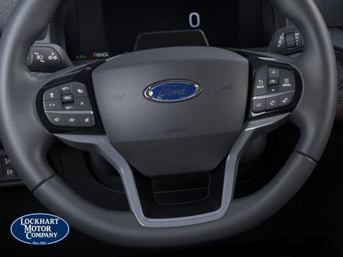 New 2026 Ford Explorer Platinum image 12