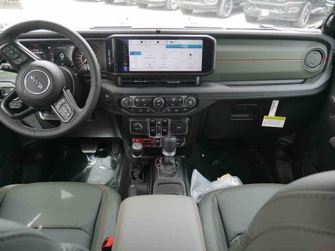 New 2026 Jeep Gladiator Mojave AWD/4WD image 4