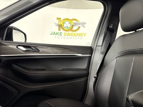 New 2025 Jeep Grand Cherokee Limited image 28