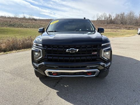 Used 2025 Chevrolet Tahoe Z71 w/ Z71 Off-Road Package image 8