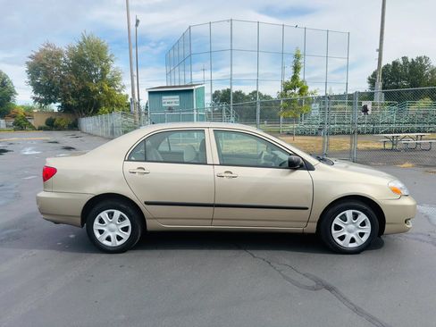 Used 2007 Toyota Corolla CE FWD image 6