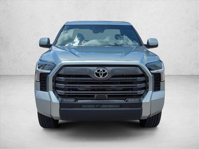 Used 2026 Toyota Tundra Limited AWD/4WD image 2