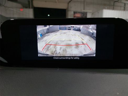 Used 2023 MAZDA MAZDA3 s image 24