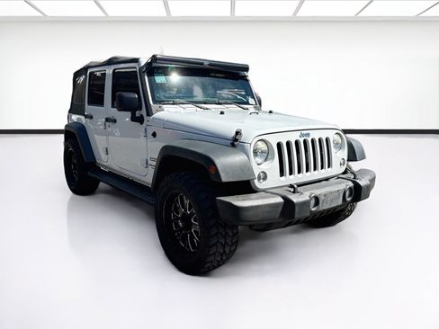 Used 2014 Jeep Wrangler Unlimited Sport w/ Quick Order Package 24S AWD/4WD image 3