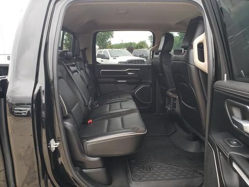 Used 2019 RAM 1500 Laramie AWD/4WD image 19