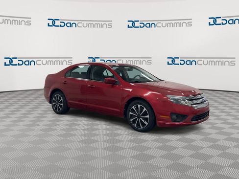 Used 2010 Ford Fusion SE FWD image 2