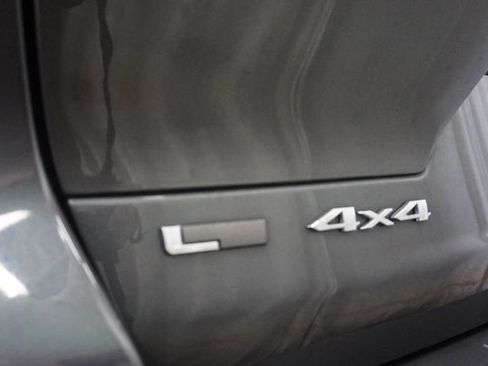 Used 2022 Jeep Grand Cherokee L Limited AWD/4WD image 16