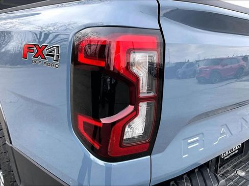 Used 2024 Ford Ranger XLT w/ FX4 Off-Road Package AWD/4WD image 40