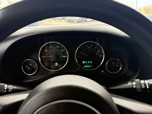 Used 2013 Jeep Wrangler Unlimited Sport AWD/4WD image 14