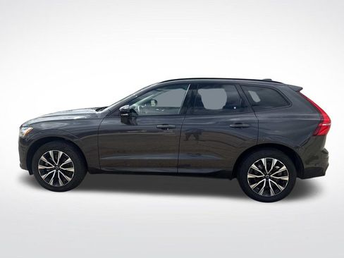 Certified 2025 Volvo XC60 B5 Plus AWD/4WD image 6