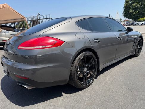 Used 2014 Porsche Panamera 4 AWD/4WD image 22