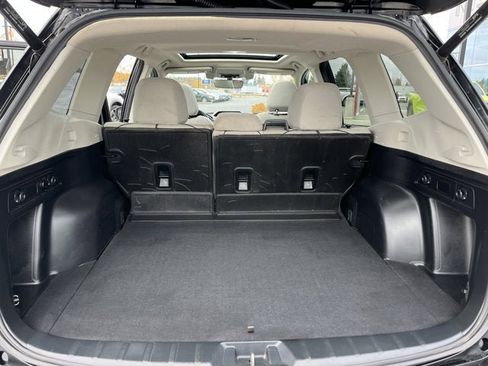 Used 2019 Subaru Forester Premium image 22