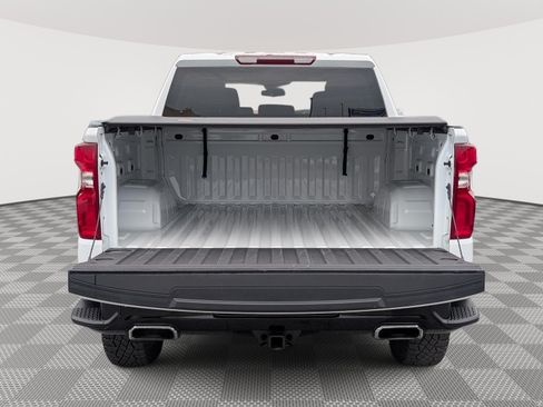 Used 2023 Chevrolet Silverado 1500 LT Trail Boss AWD/4WD image 15