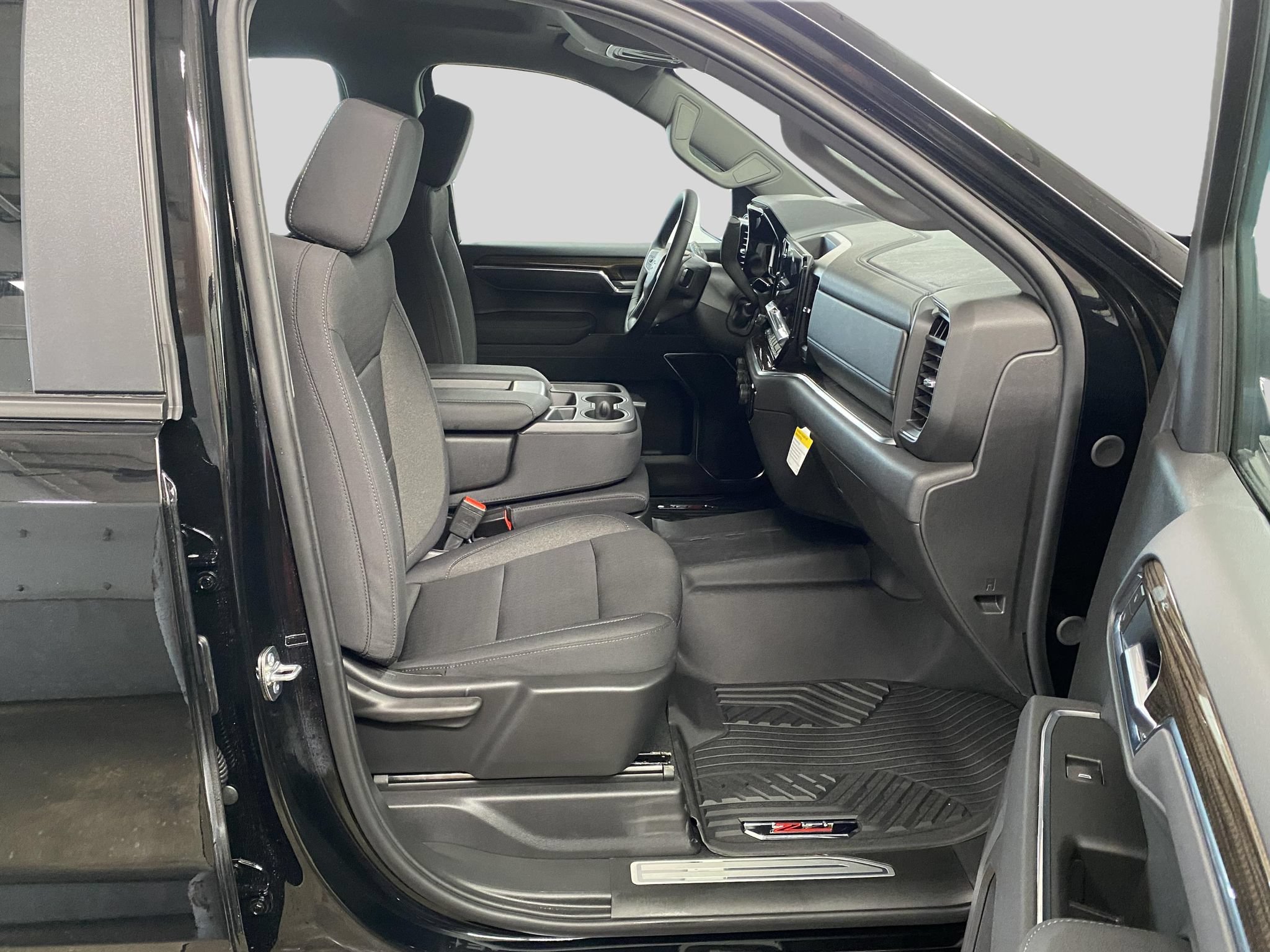 New 2026 Chevrolet Silverado 1500 RST AWD/4WD image 14
