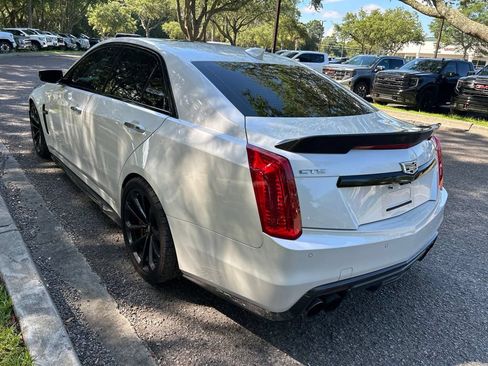 Used 2019 Cadillac CTS V w/ Carbon Fiber Package RWD image 8