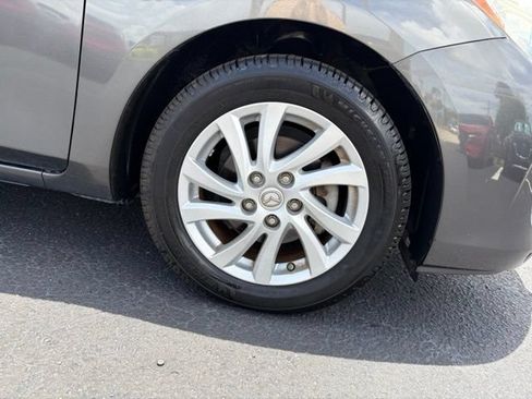 Used 2012 MAZDA MAZDA3 i Touring FWD image 8