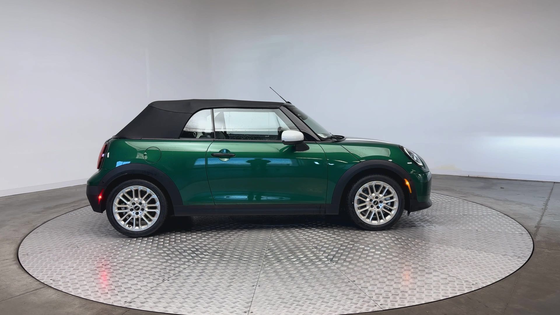 Certified 2026 MINI Cooper Convertible FWD image 9