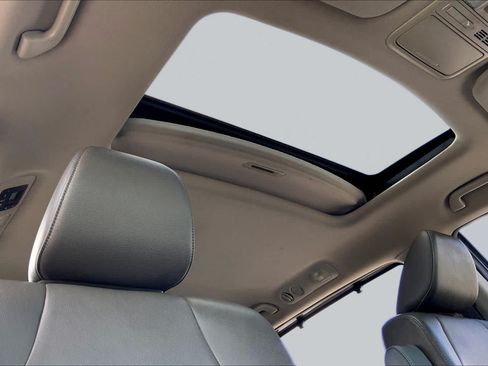 Used 2016 Honda Odyssey EX-L image 14