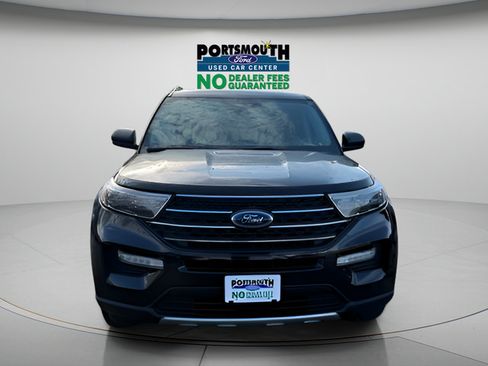 Used 2022 Ford Explorer XLT w/ Equipment Group 202A AWD/4WD image 9