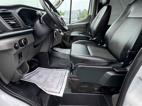 Used 2023 Ford E-Transit Medium Roof RWD image 35