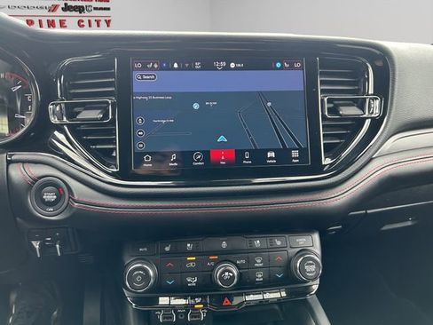 Used 2025 Dodge Durango R/T AWD/4WD image 17