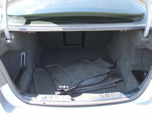 Used 2013 BMW 550i Sedan image 30